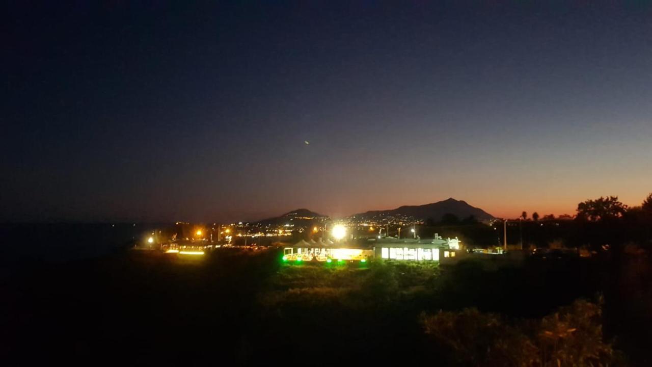 La casa sul lago Bacoli Esterno foto